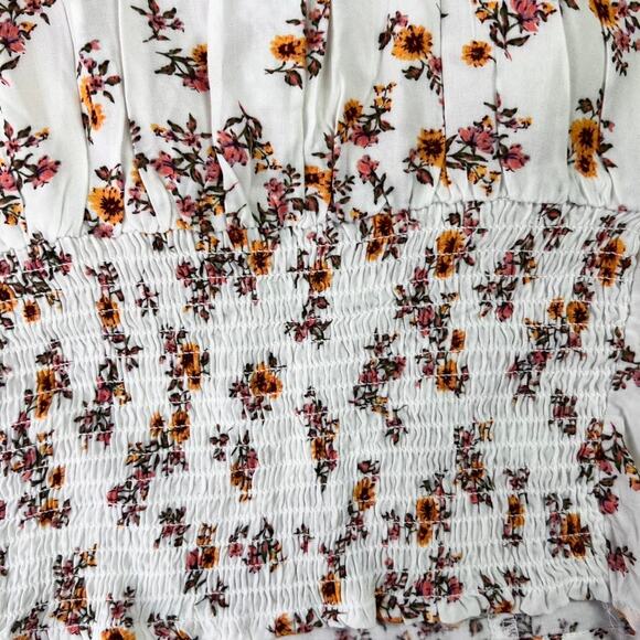 No Boundaries Top Women XS Juniors Ivory Floral Puff Sleeve Cropped Empire Waist - Picture 3 of 8
